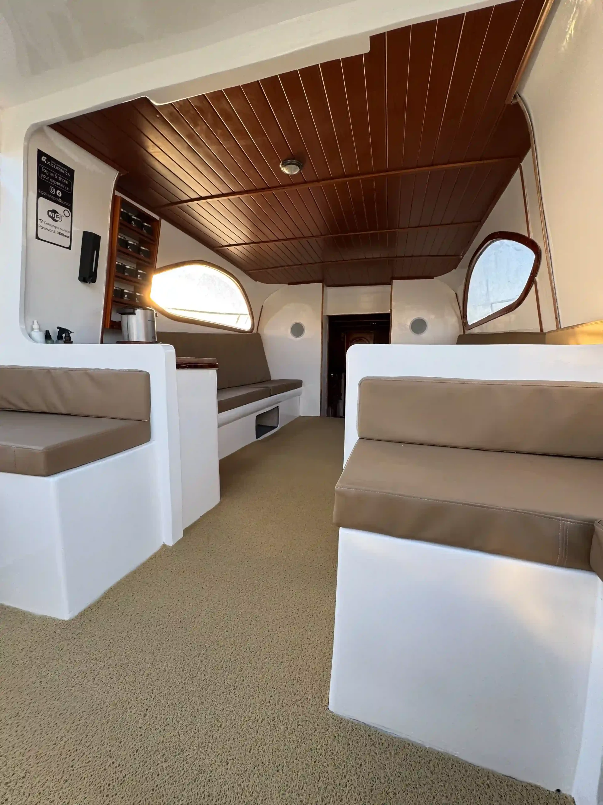 3 Melito interior Española Island